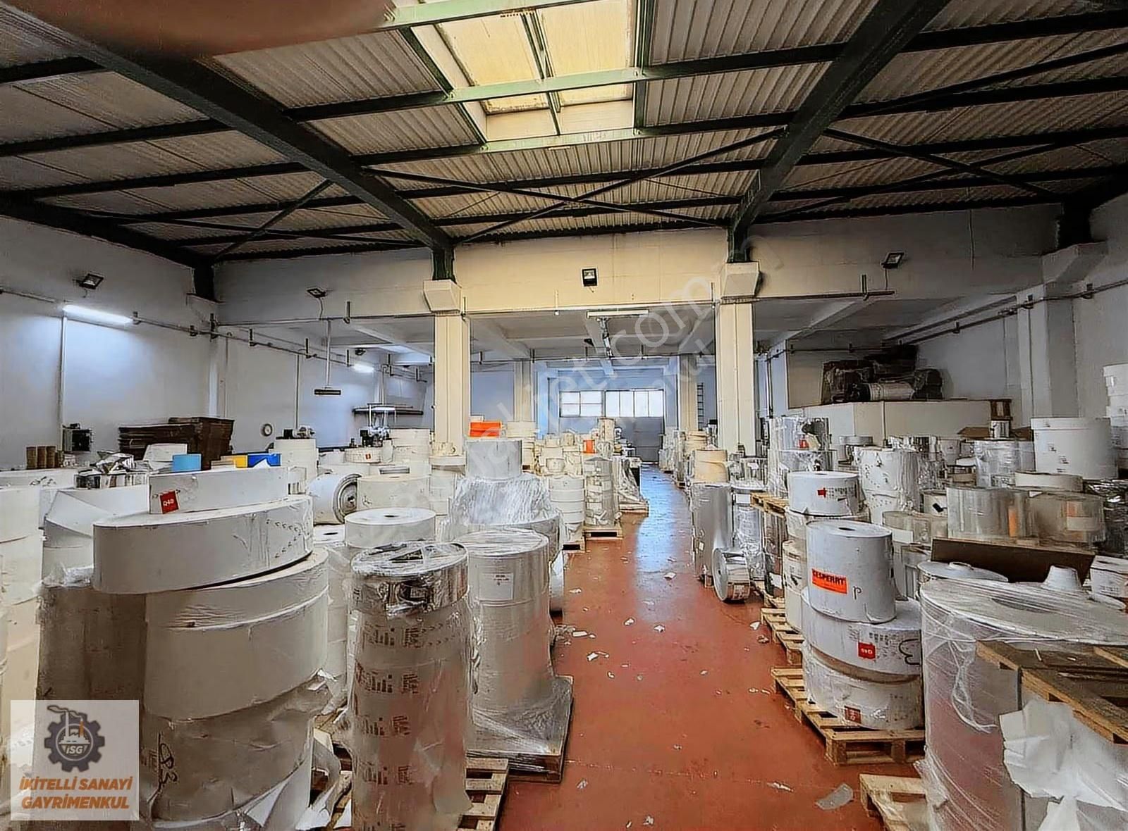 İkitelli Osb İpkas Sanayi Sitesinde Satılık 1350 M2 İmalathane - Görsel 7