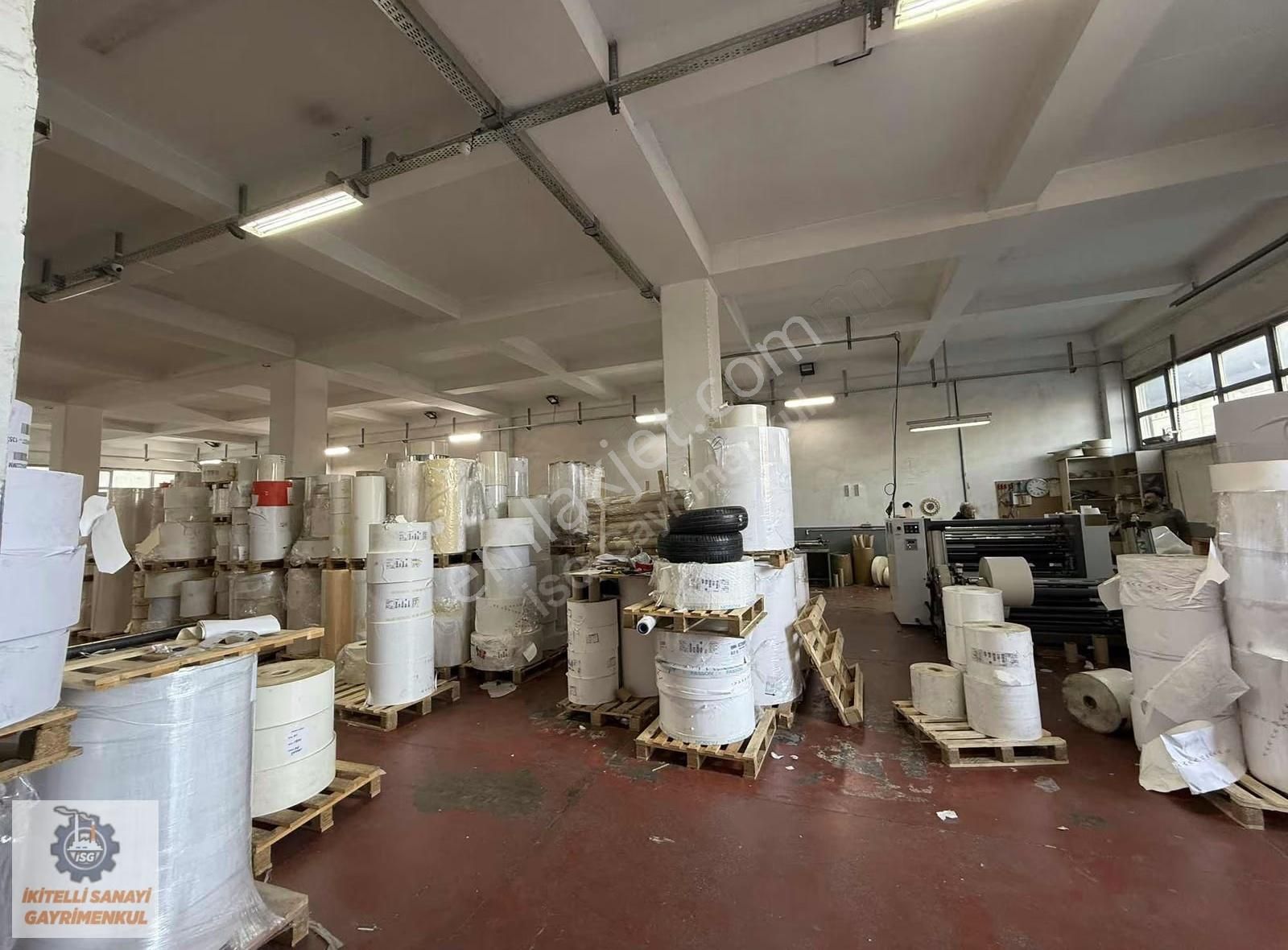 İkitelli Osb İpkas Sanayi Sitesinde Satılık 1350 M2 İmalathane - Görsel 3