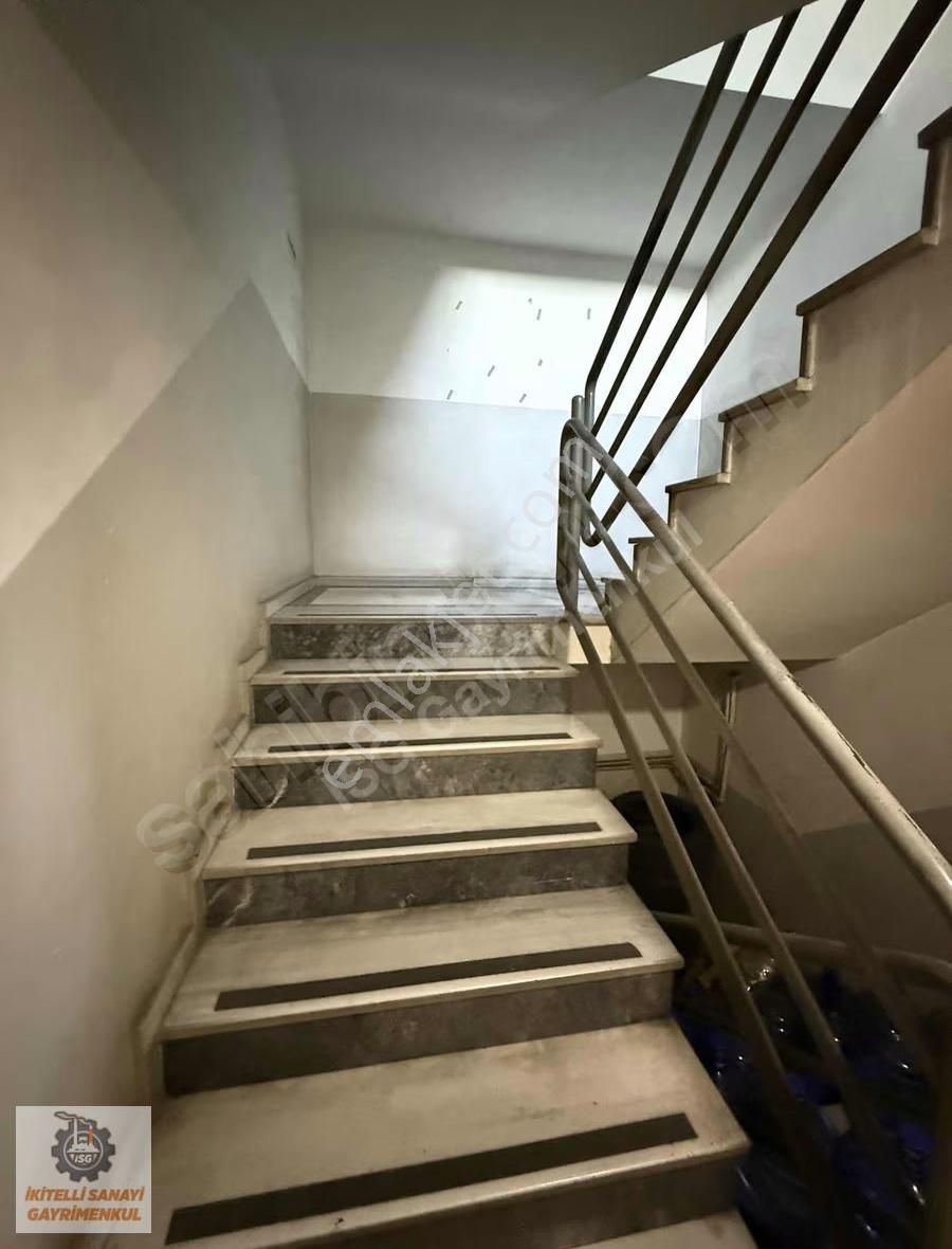 İkitelli Osb İpkas Sanayi Sitesinde Satılık 1350 M2 İmalathane - Görsel 5