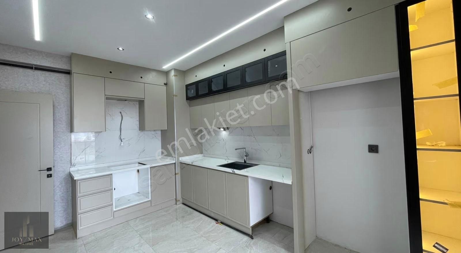 Joy/max Gayrimenkulden Yenişafakta Satılık Lüks Daireler - Görsel 9