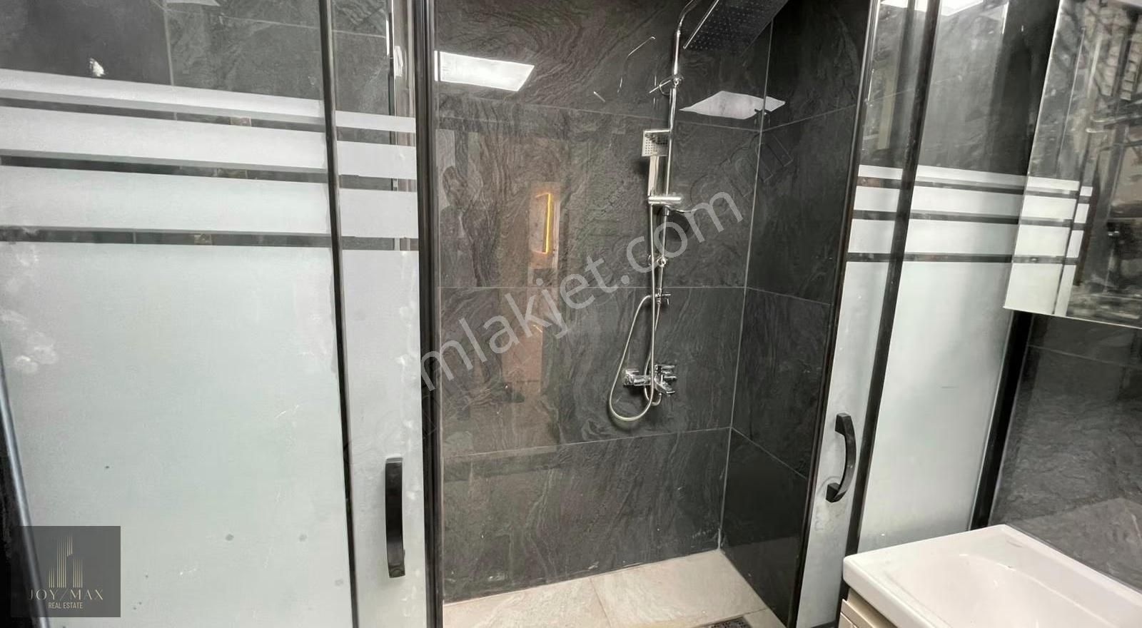 Joy/max Gayrimenkulden Yenişafakta Satılık Lüks Daireler - Görsel 10