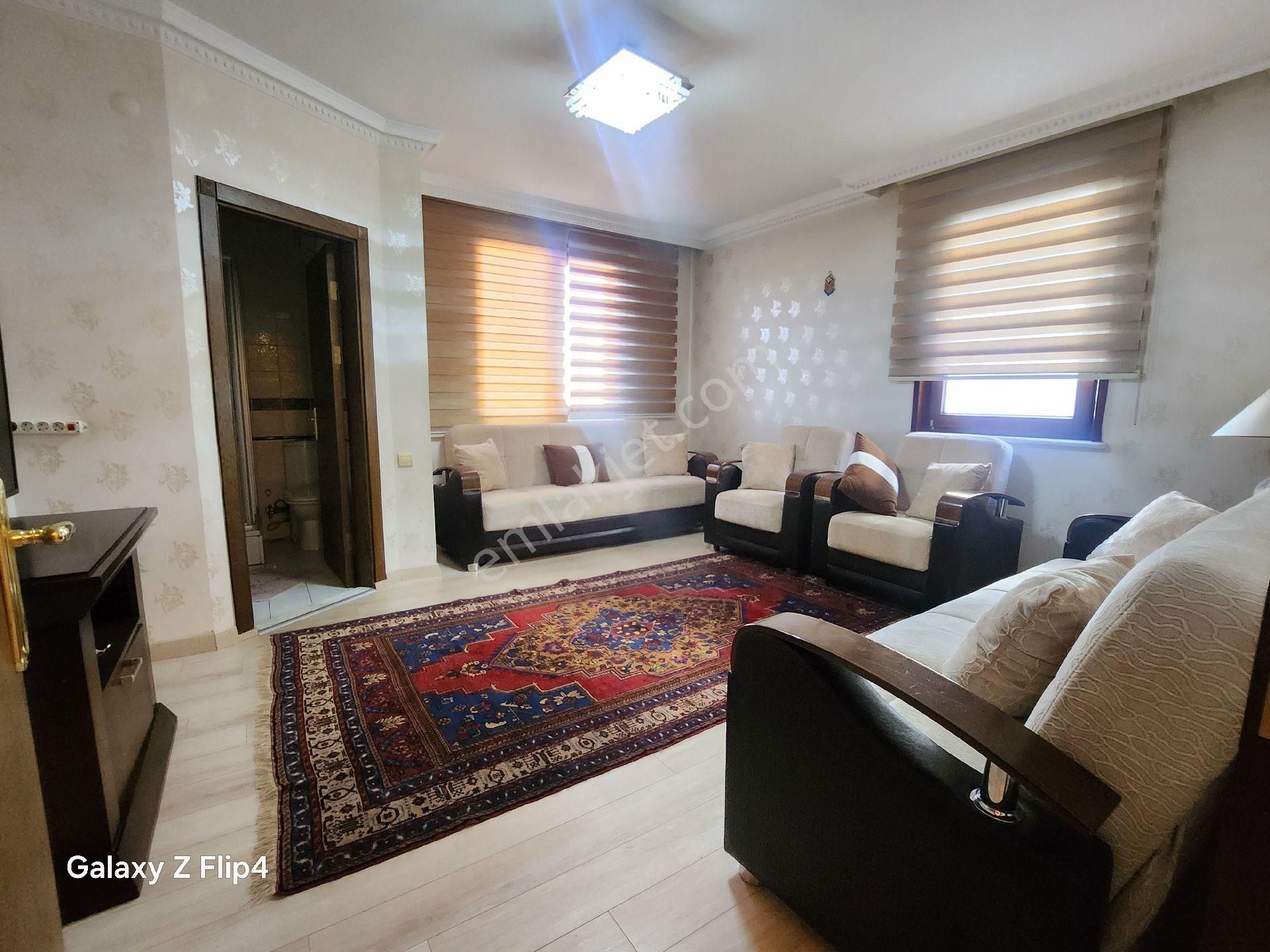 Çankaya Hilal Mahallesinde Kiralık Teraslı Vadi Cepheli Cadde Üzerinde Eşyalı Dubleks Daire - Görsel 18