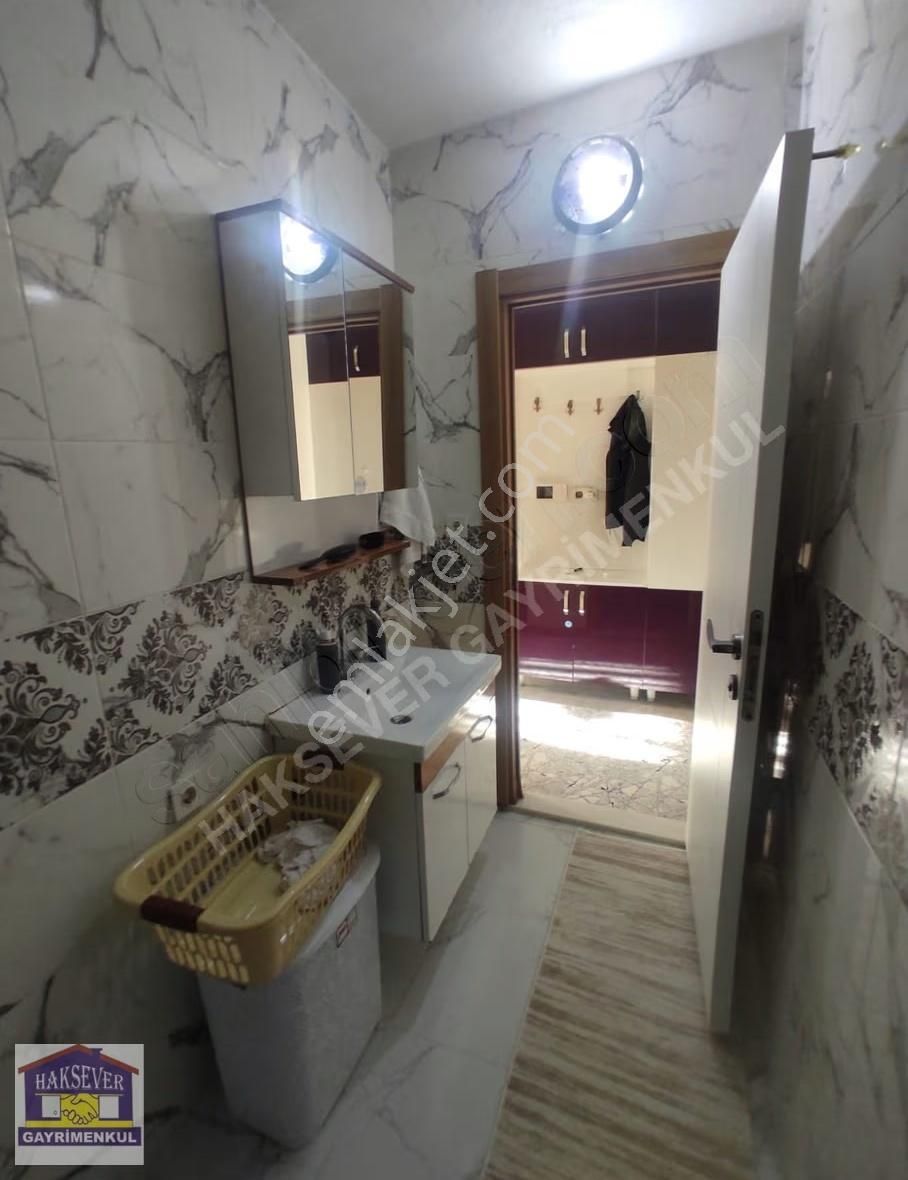 Hakseverde Aslangazi Okuluna Yakın Satılık Balkonlu Yüksek Giriş - Görsel 15