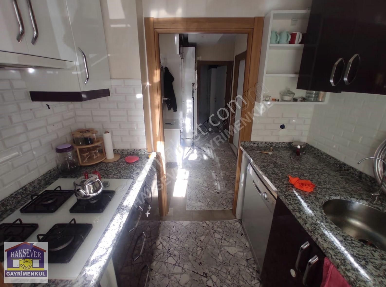 Hakseverde Aslangazi Okuluna Yakın Satılık Balkonlu Yüksek Giriş - Görsel 31