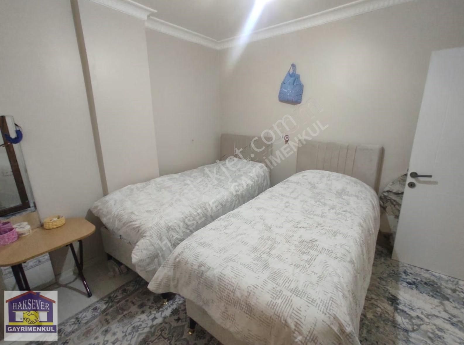 Hakseverde Aslangazi Okuluna Yakın Satılık Balkonlu Yüksek Giriş - Görsel 13