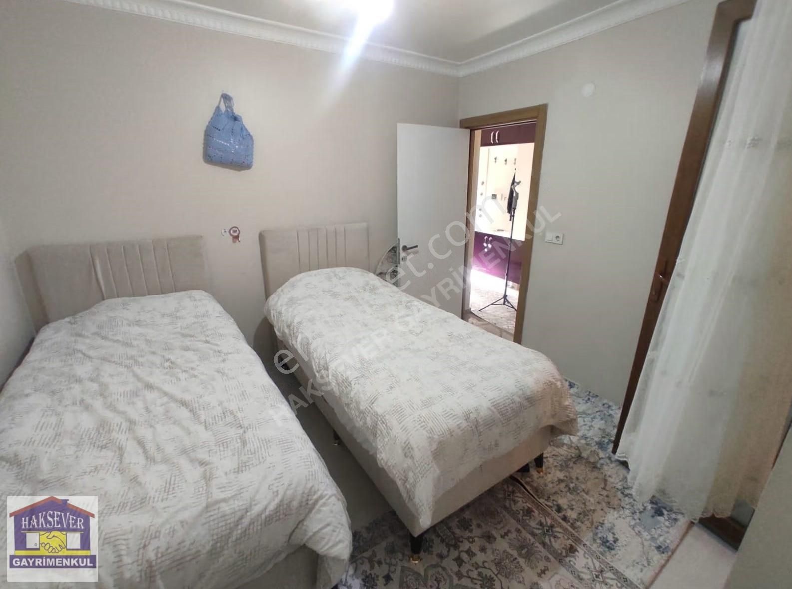 Hakseverde Aslangazi Okuluna Yakın Satılık Balkonlu Yüksek Giriş - Görsel 30