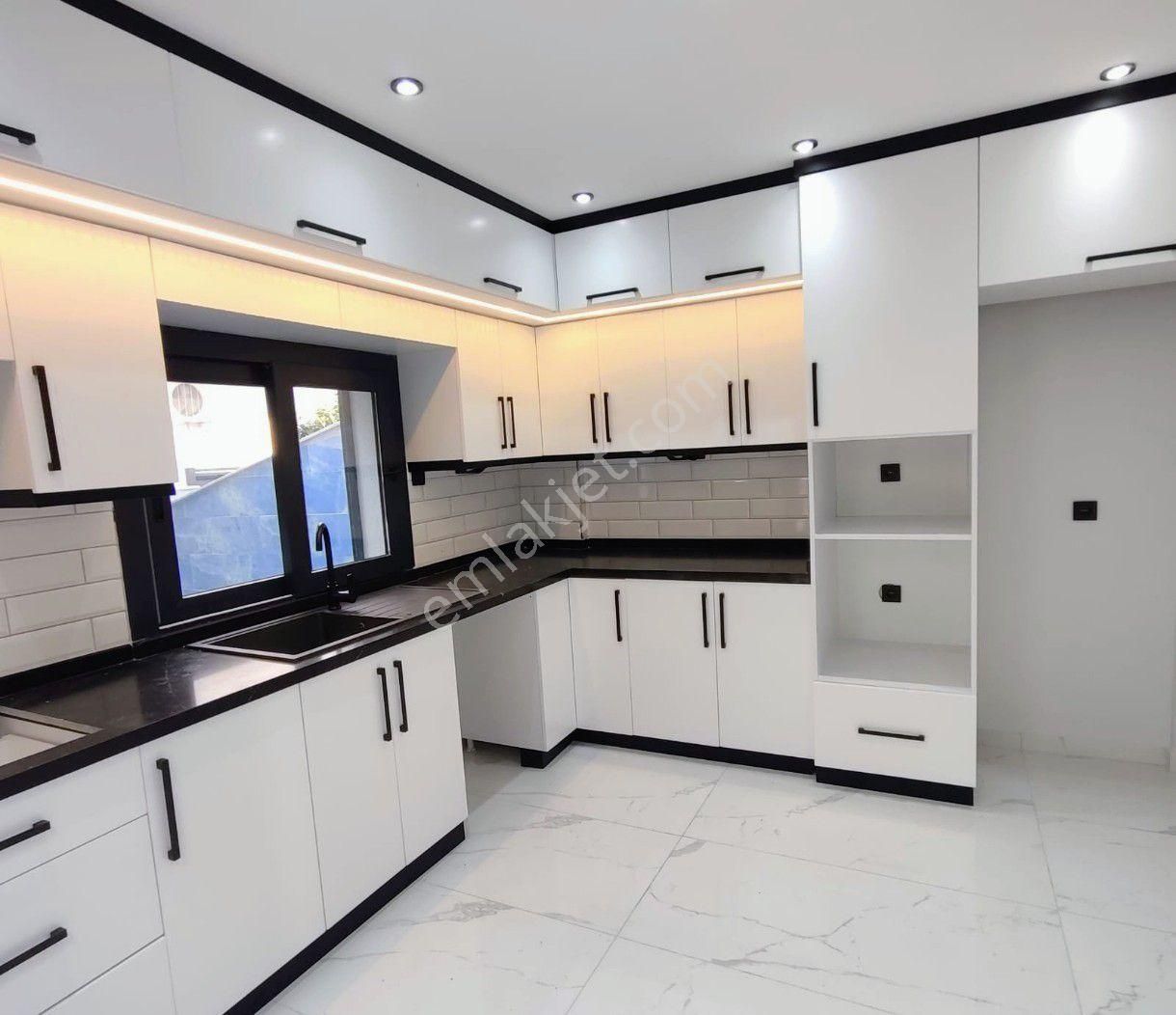 🏡 Didim Efeler Mahallesin De Satılık 4+1 Villa! 🌊✨ - Görsel 13