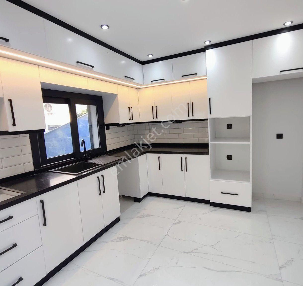 🏡 Didim Efeler Mahallesin De Satılık 4+1 Villa! 🌊✨ - Görsel 4