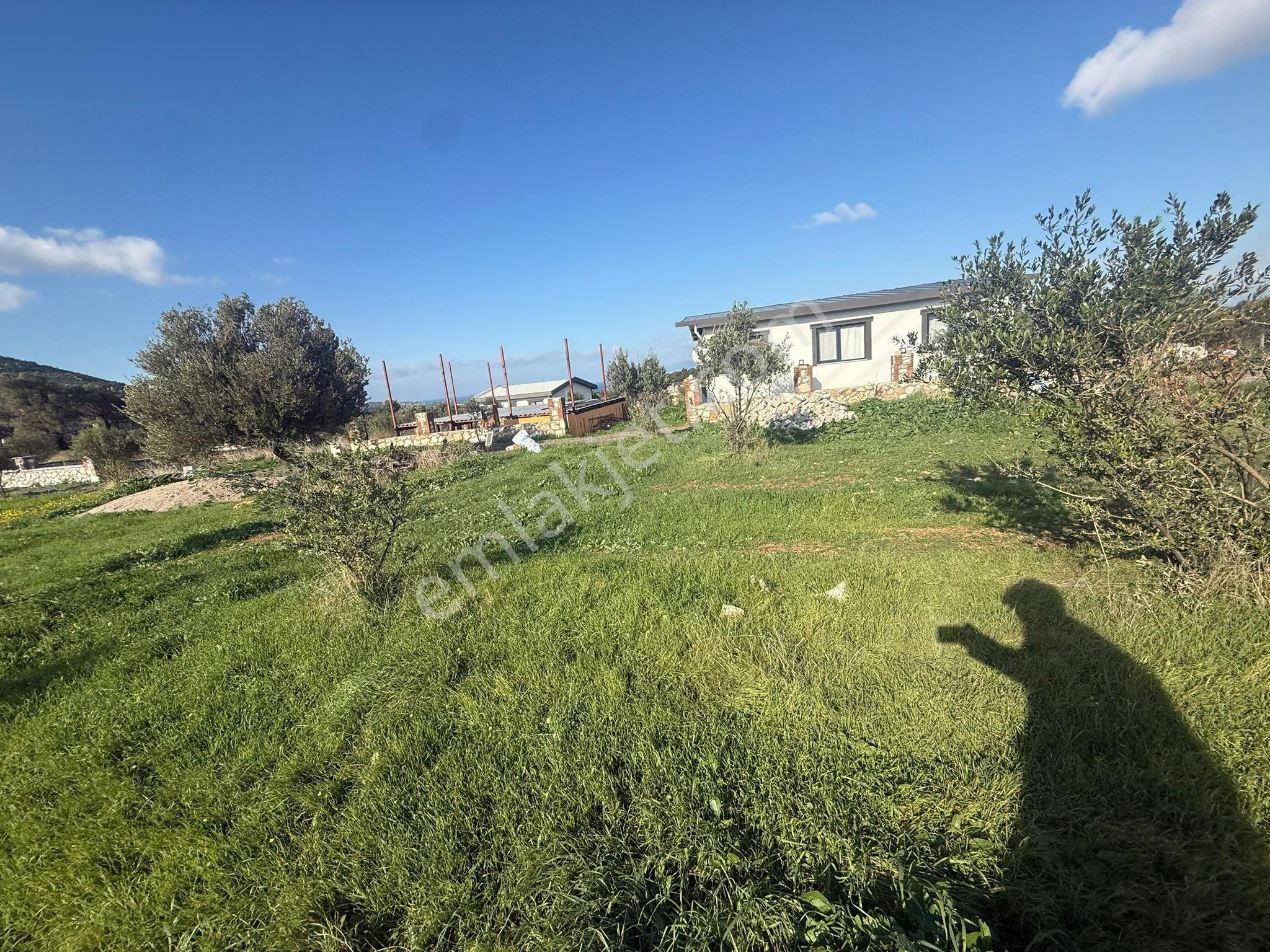 Yeni Foça Kozbeylide Muazzam Satılık Kooperatıf Arsa Elektirik Suyu Var 221 M2 - Görsel 18