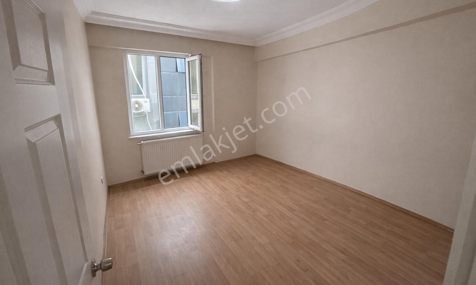 Metrobüse 1 Dk Sahibinden 105m² Net 3+1 Kiralık Daire - Görsel 3