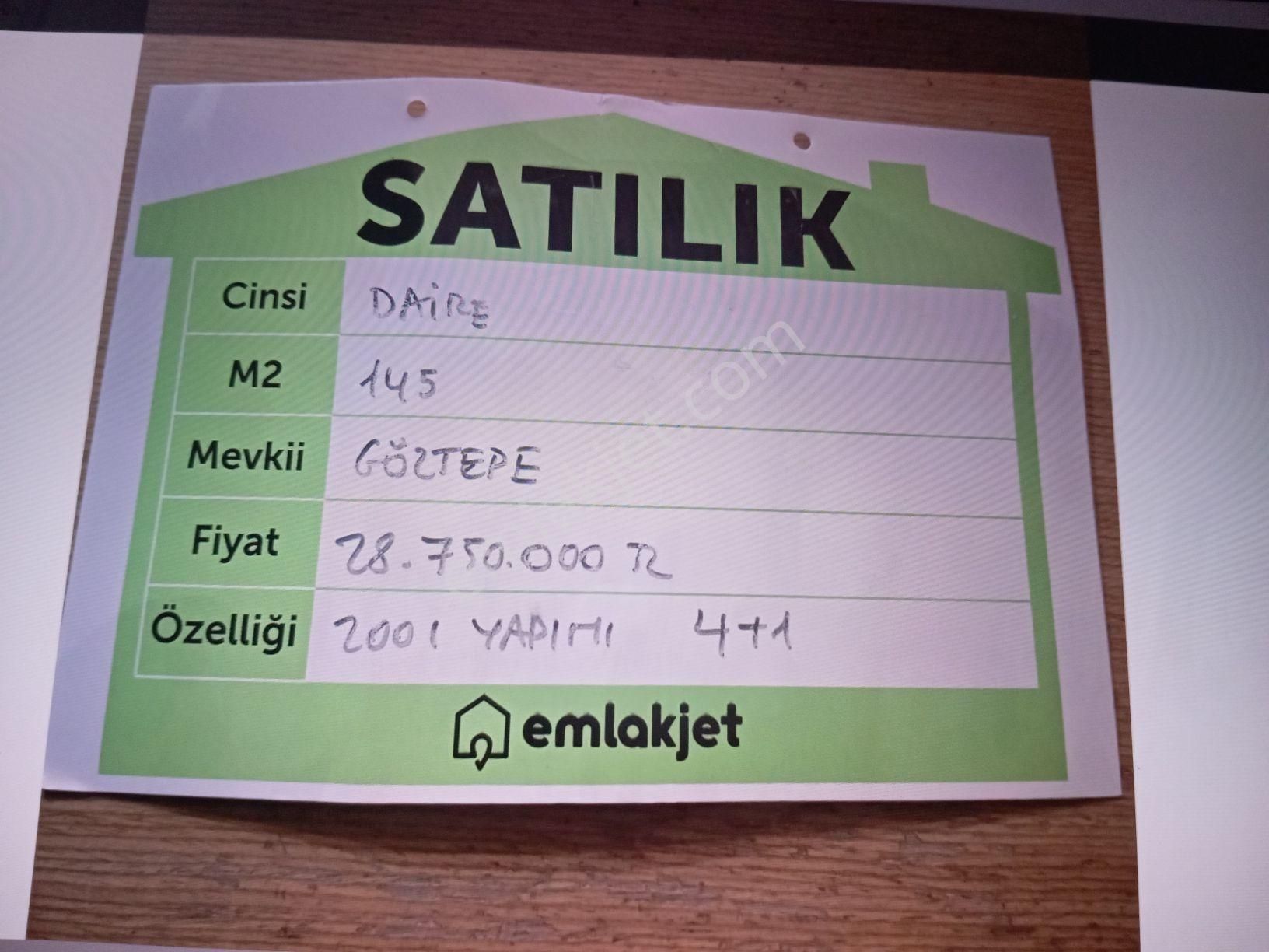 Kadıköy Göztepe Mahallesi'nde 145 Metrekare 4+1 Satılık Daire