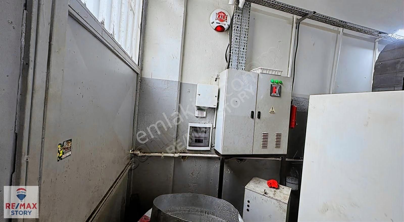 Tuzla Birmes Sanayi Sitesi! Kiracılı Satılık 3 Katlı İmalathane - Görsel 13