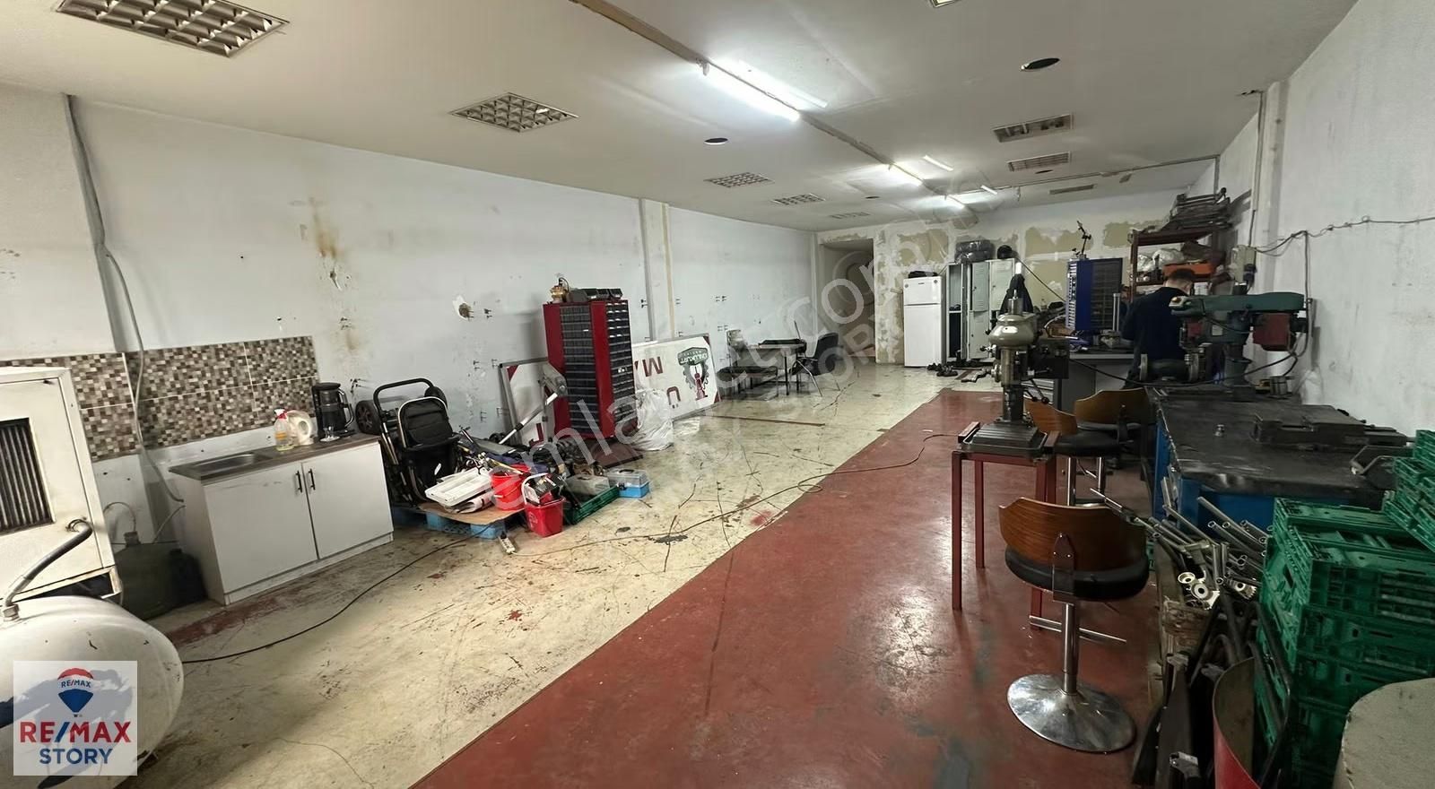 Tuzla Birmes Sanayi Sitesi! Kiracılı Satılık 3 Katlı İmalathane - Görsel 3
