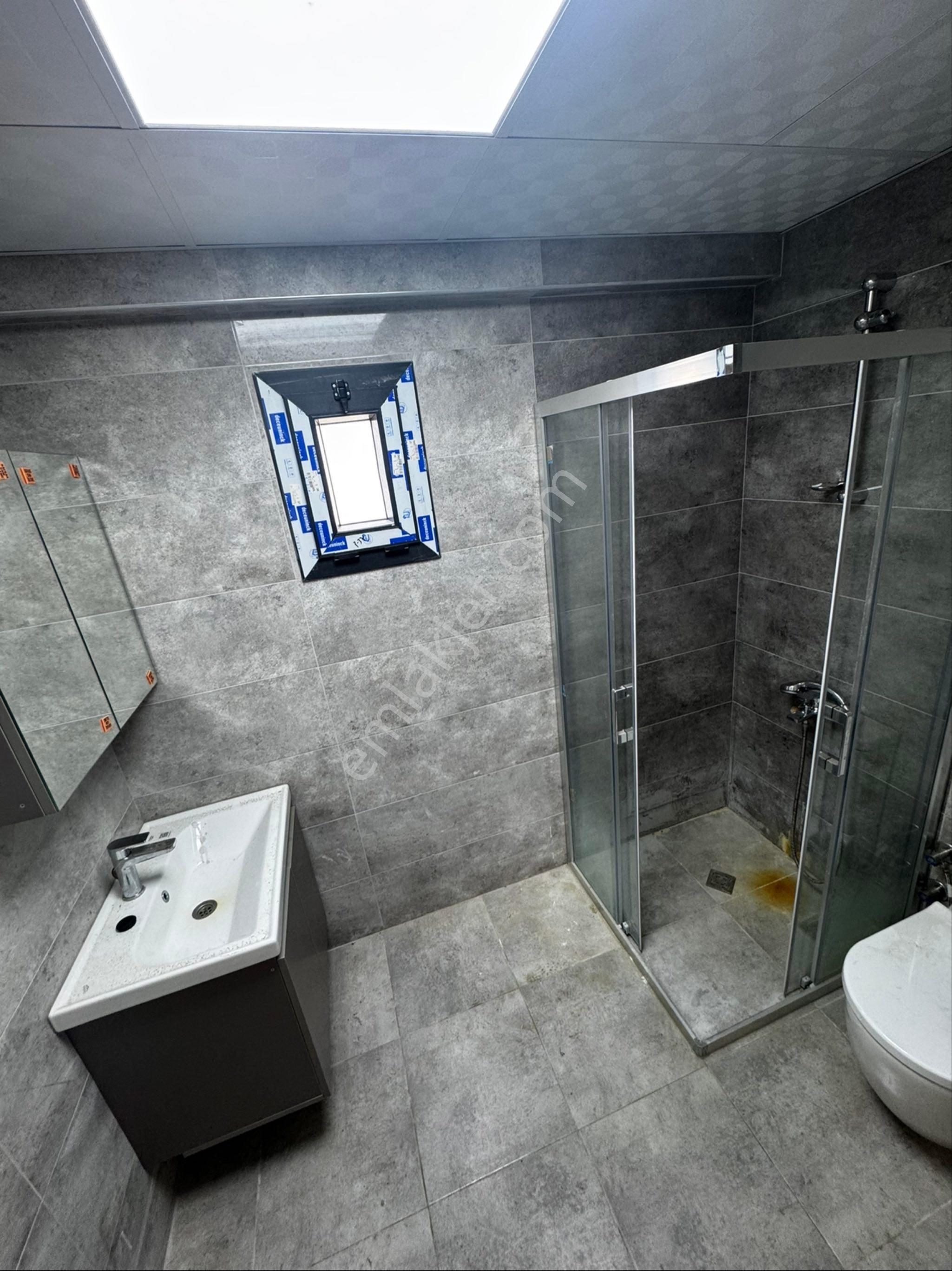 Güzelçamlı Da Havuzlu Sitede Çift Cepheli Daire - Görsel 22