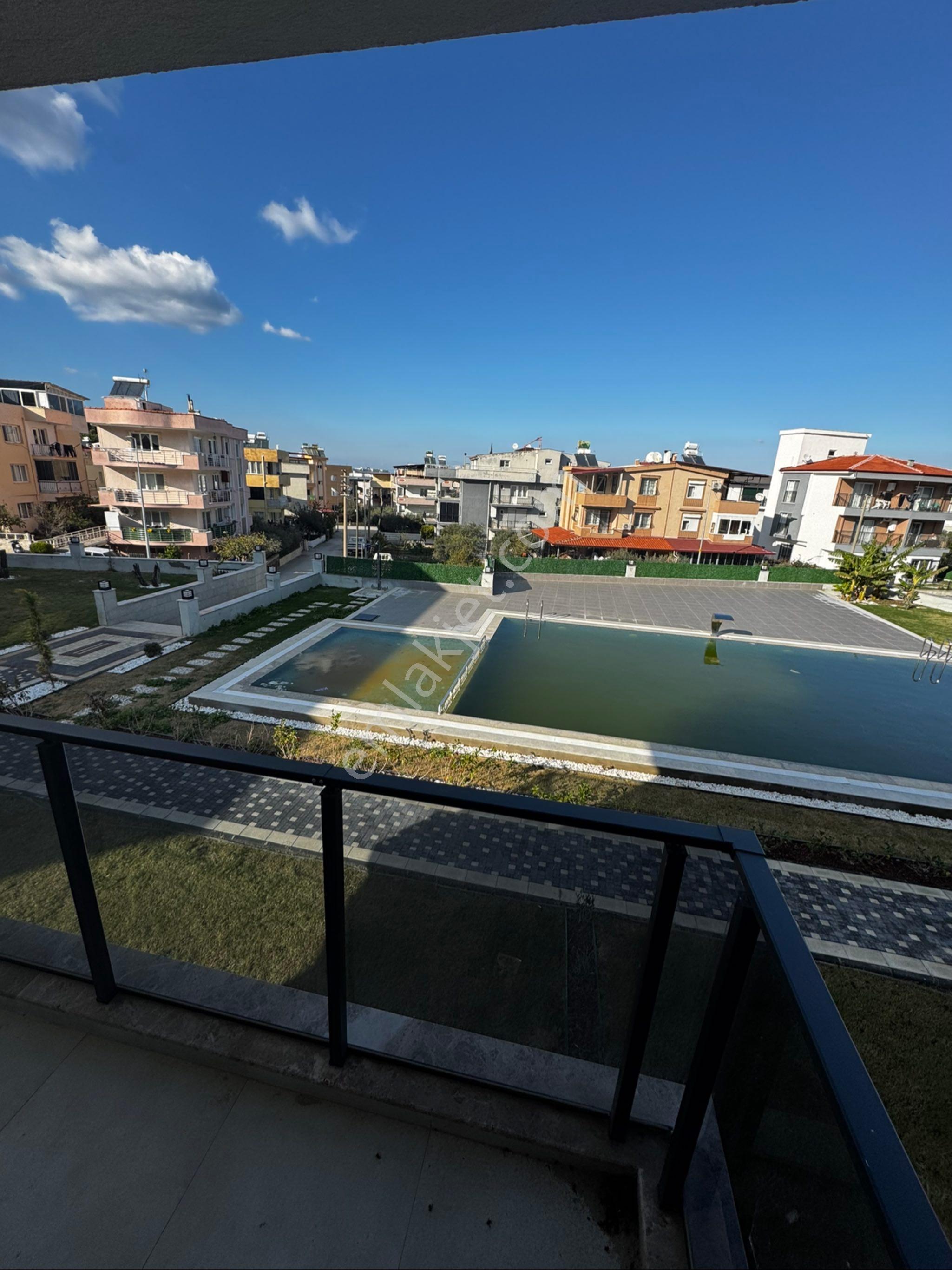 Güzelçamlı Da Havuzlu Sitede Çift Cepheli Daire - Görsel 8