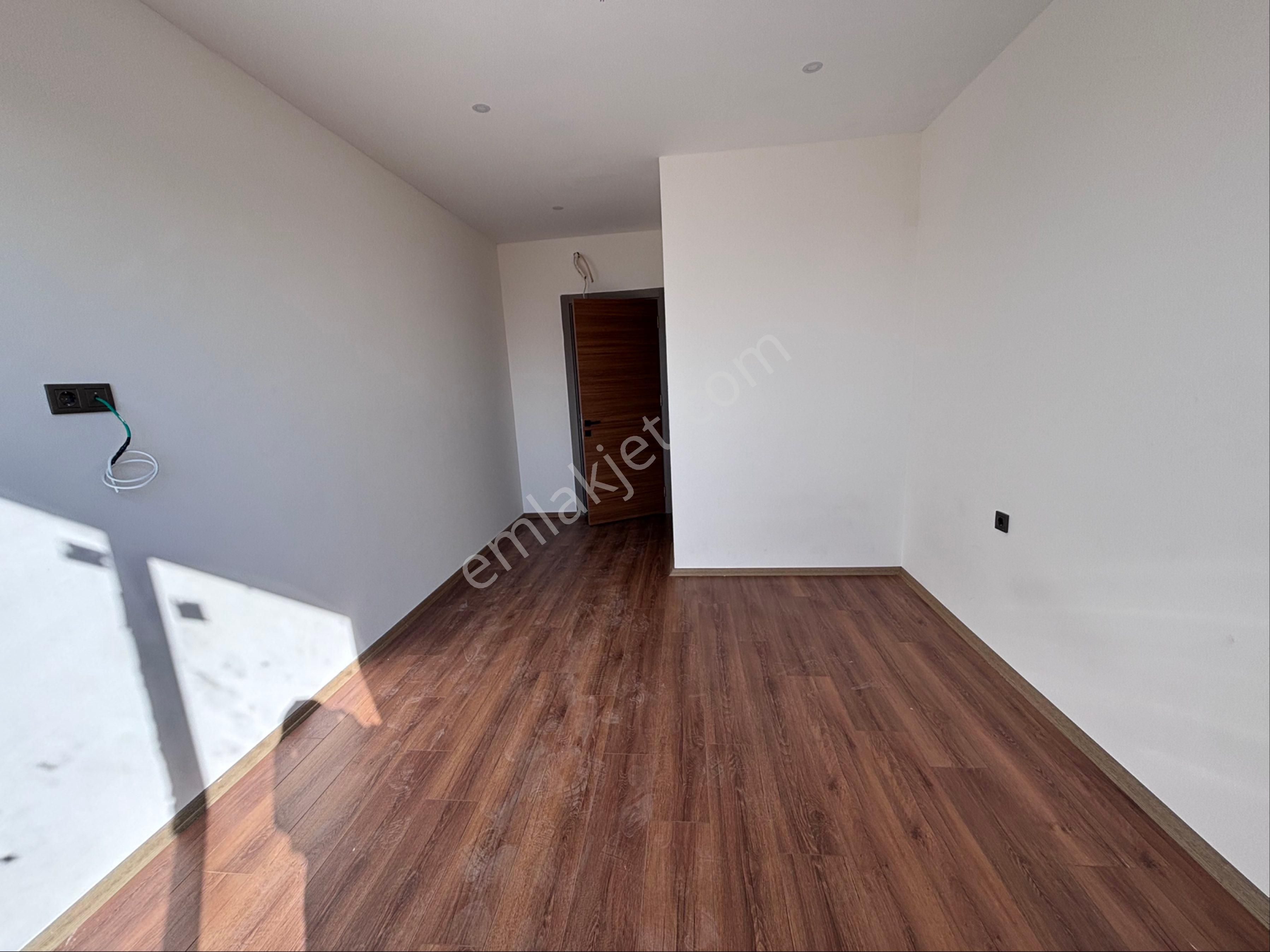 Alanya Payllarda Full Aktiviteli Site İçerisinde Deniz Manzaralı 2+1 Satılık Daire - Görsel 9