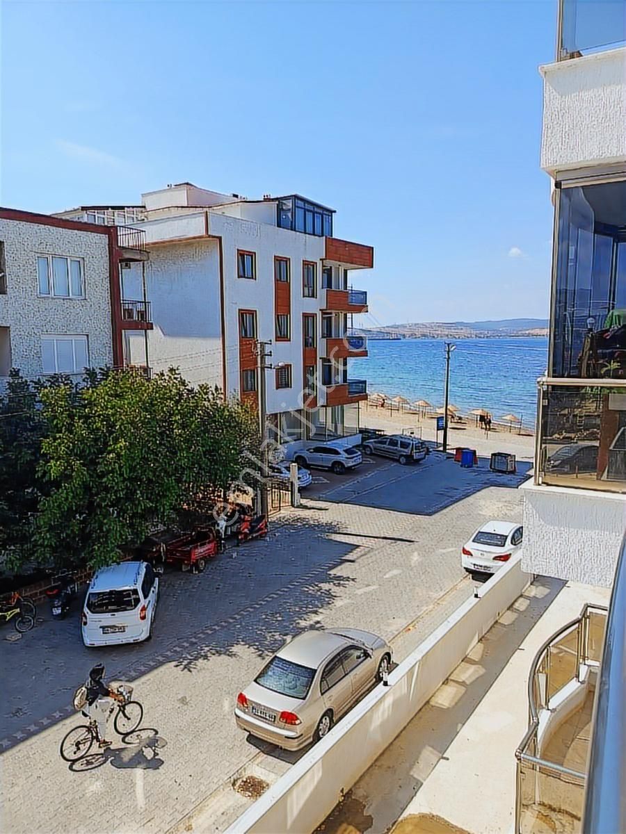 Çanakkale Lapseki Denize Sıfır Eşyalı Katta Kiralık 2+1 Daire - Görsel 3