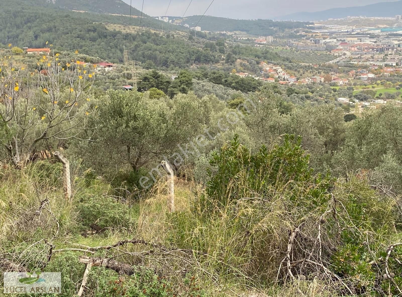 Gaziemir'de Satılık 2239m2 Arazi Kuşbakışı Gören Mevkide