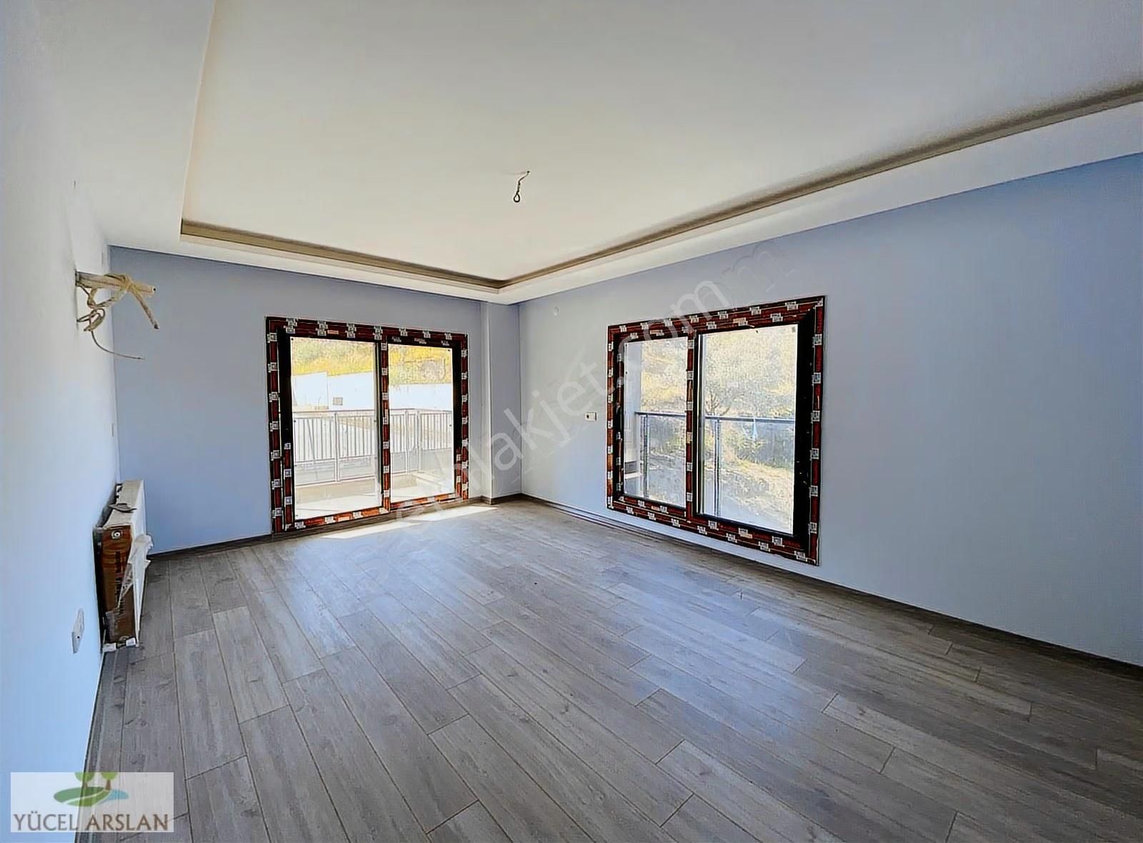 Çiğli De Günün Fırsatı Harmandalınd Satılık Sıfır 3+1 Daire