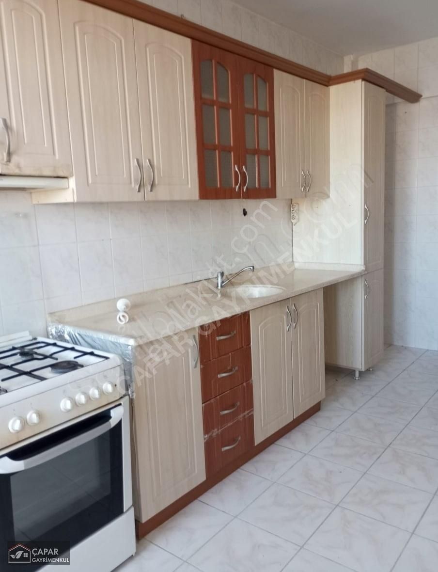 Beylikdüzü Gürpınar Merkezde Uygun Fiyatlı 3+1 Ara Kat Satılık - Görsel 4