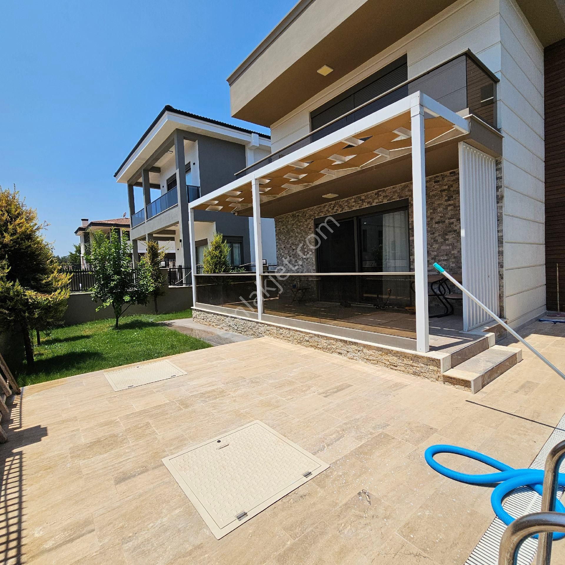 Döşemealtı Yalınlı'da Satılık 4+1 Villa - Görsel 4