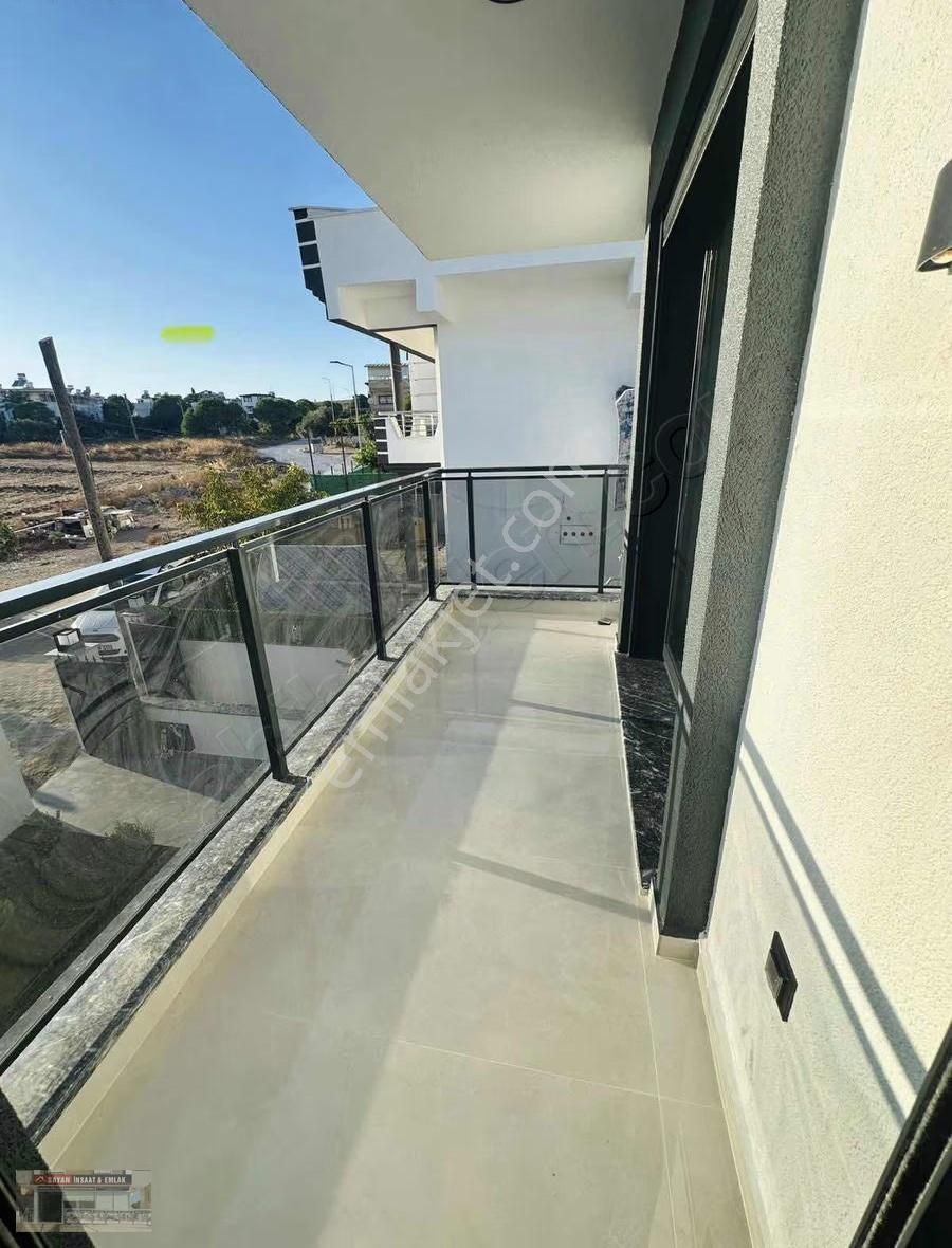 Didim Efelerde 3+1 Sıfır Havuzlu Stadyum Bölgesinde Vılla - Görsel 24