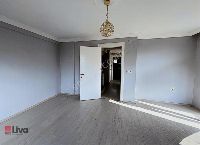 ▓liva'dan Kuvaimilliye'de 4+2 Kiralık Siteiçerisinde Lüks Villa▓ - Görsel 4