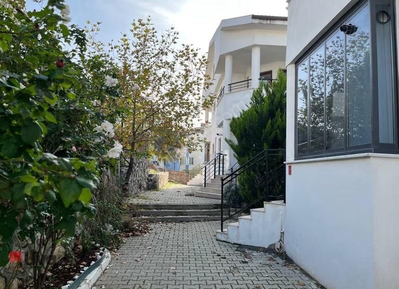 ▓liva'dan Kuvaimilliye'de 4+2 Kiralık Siteiçerisinde Lüks Villa▓ - Görsel 8