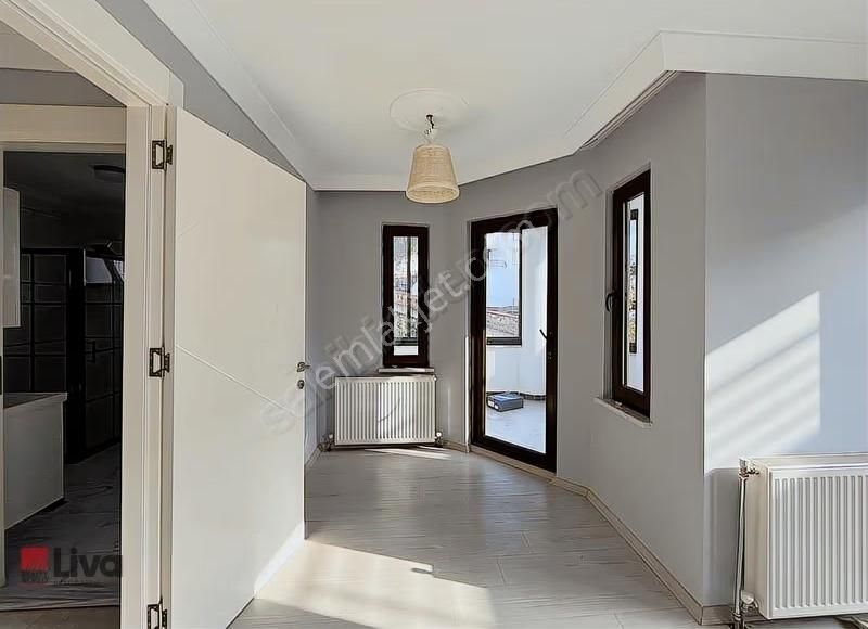 ▓liva'dan Kuvaimilliye'de 4+2 Kiralık Siteiçerisinde Lüks Villa▓ - Görsel 6