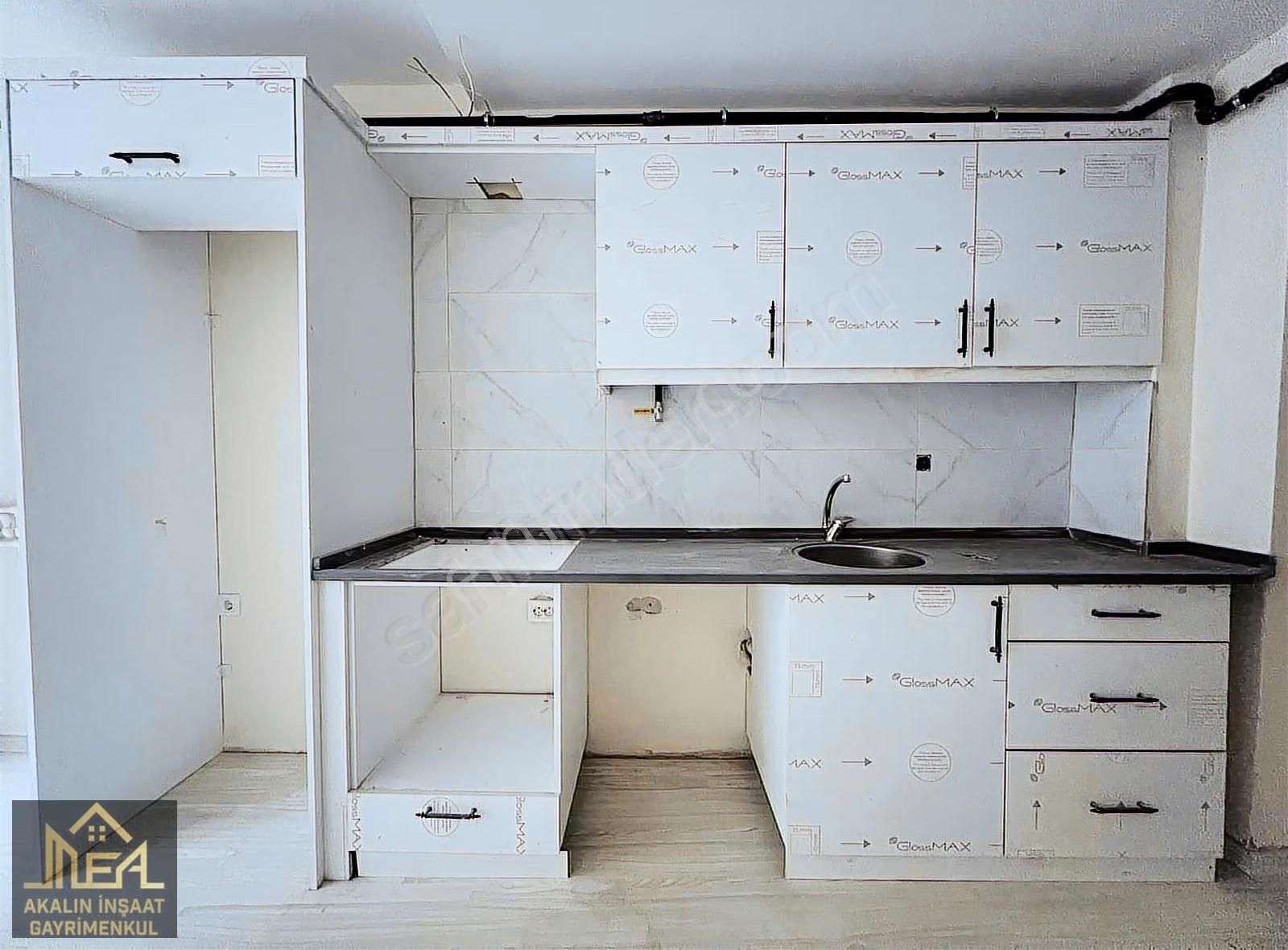 Akalın'dan 1+1 Asansörlü Otoparklı Arakat Satılık Daire - Görsel 3