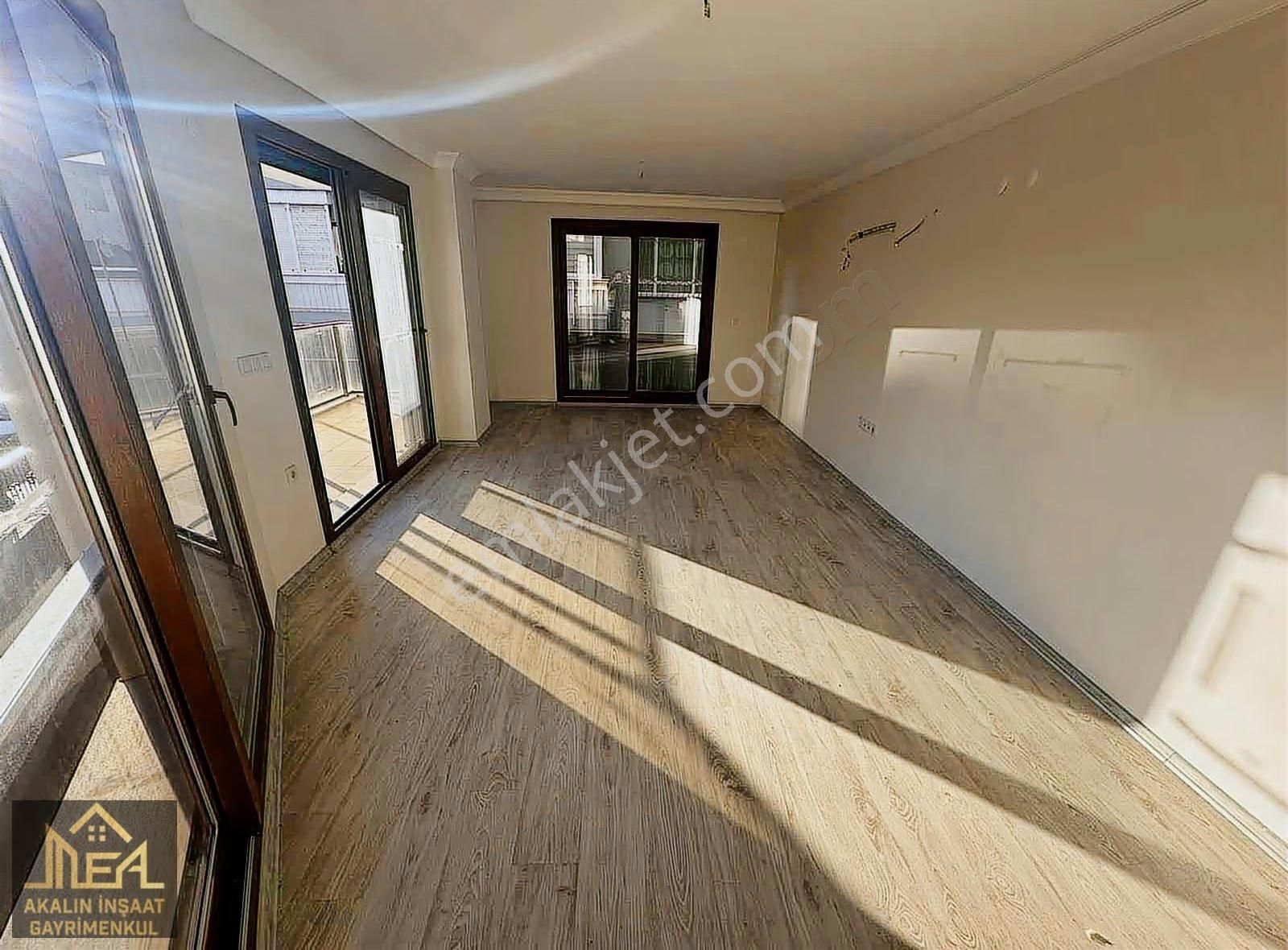 Akalın'dan Askeri Hastane Karşısı Geniş 2+1 Sıfır Daire - Görsel 12