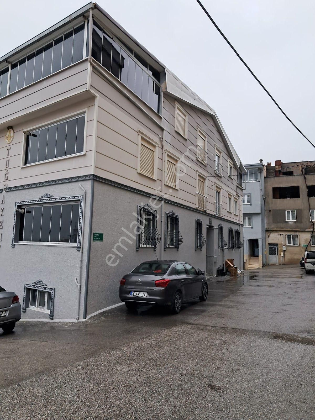 Zümrütevler’de Sahibinden Satılık 188 M² Dubleks Daire
