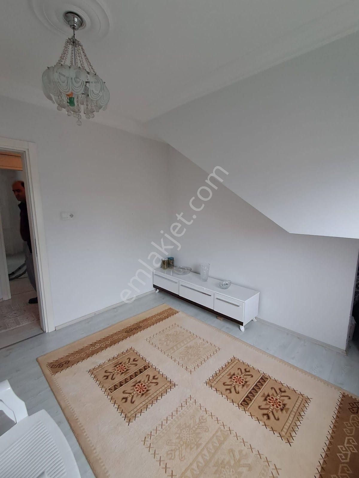Zümrütevler’de Sahibinden Satılık 188 M² Dubleks Daire - Görsel 18