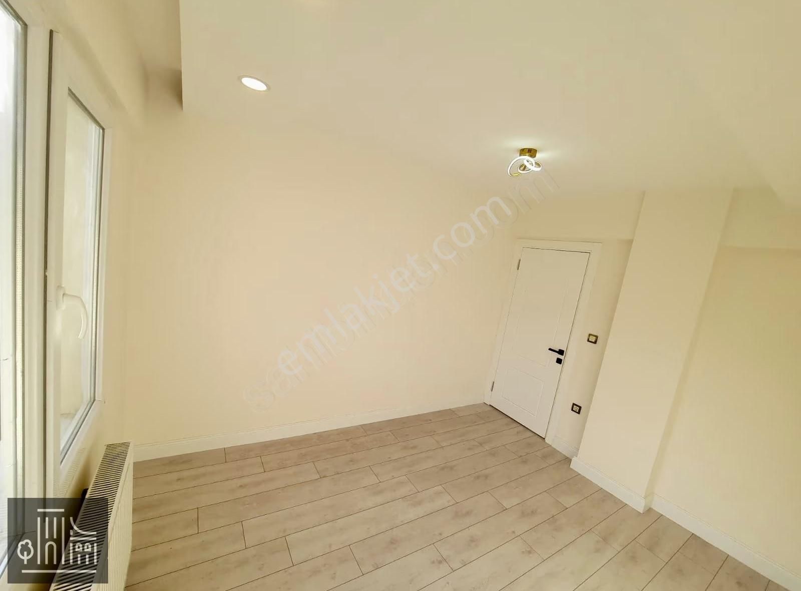 Güzelyalıda 3+1 130m2 Tadilatlı Park Cepheli Arakat Fırsat Daire - Görsel 3