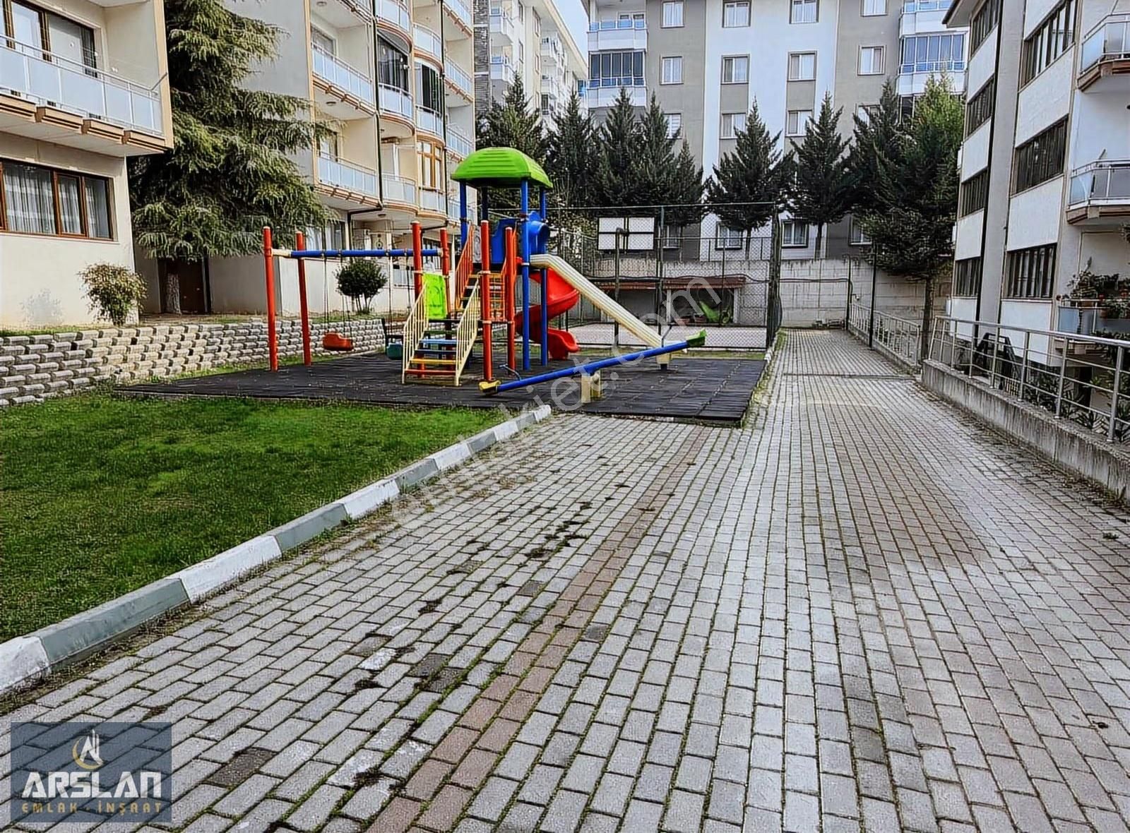 İnegöl Alanyurt Yeni Mah. 3+1,135m2, Y.giriş Katı, Satılık Daire - Görsel 9