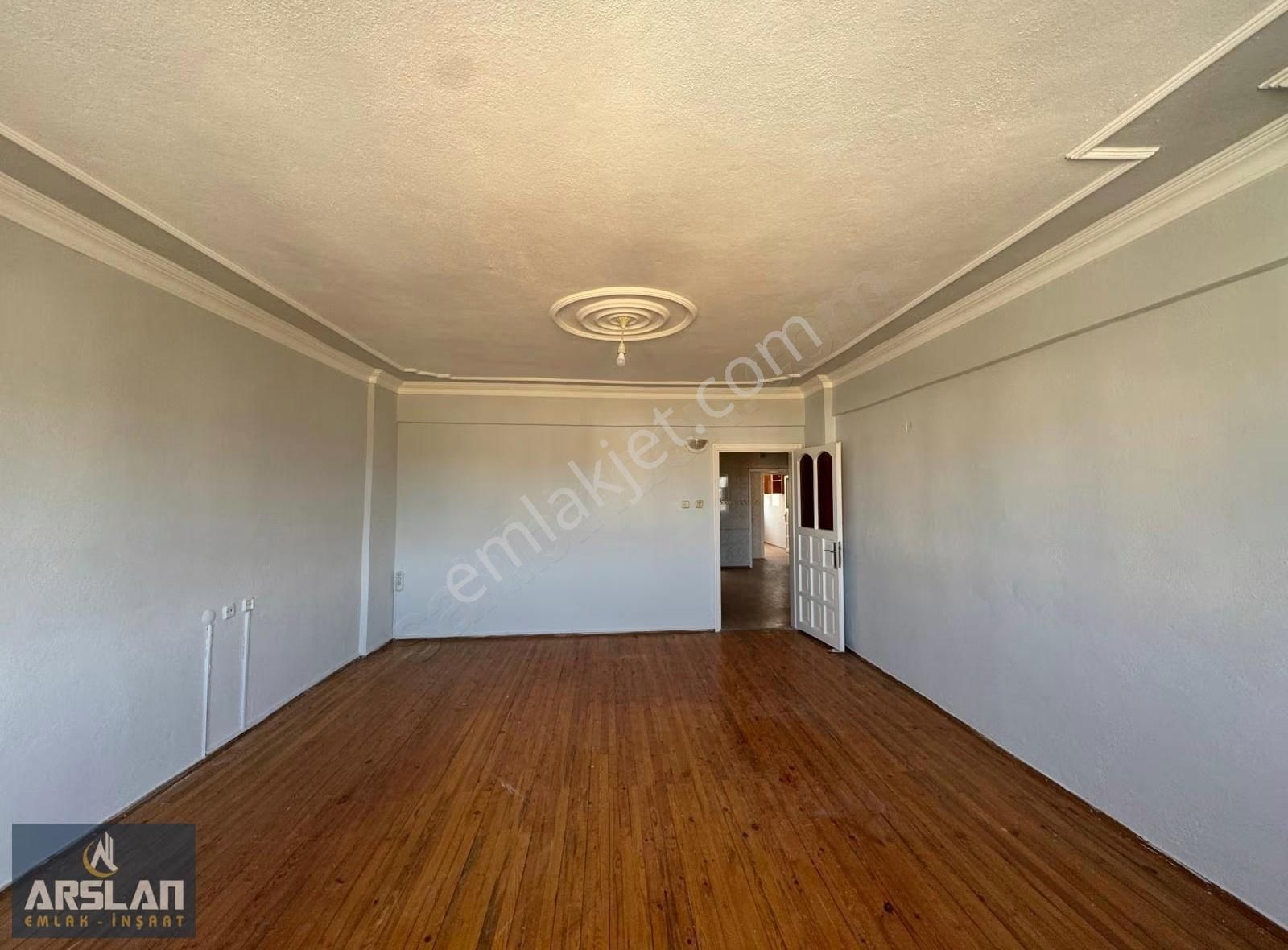 Arslan Emlak'tan İnegöl Süleymaniye Mah. De Kiralık 3 + 1 Daire - Görsel 28
