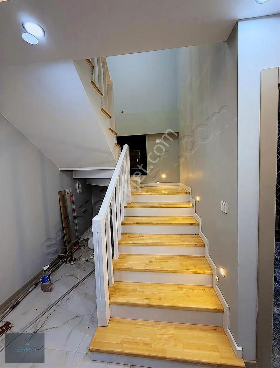 Önerlerin Kalbinde 4+1 Geniş Teras, 2 Katlı Müstakil Lüks Villa - Görsel 4