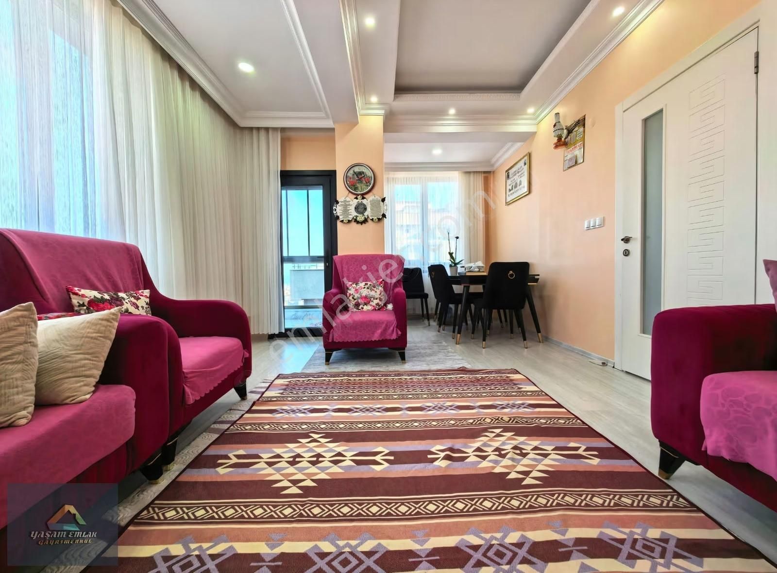 Yaşam'dan Necipfazıl'da Caddeye Yakın Satılık 4+2 Dubleks Daire - Görsel 5