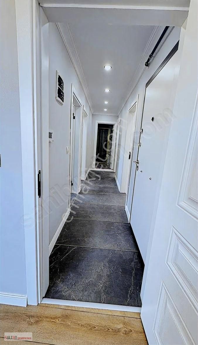 Sultan Gayrımenkulden Çınar Mevkıınde 3 + 1 Lüks Orta Kat - Görsel 8