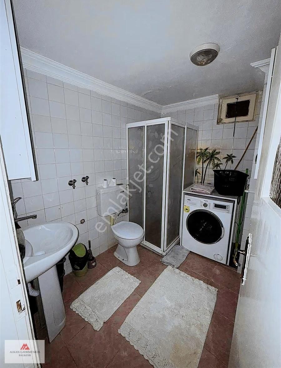 Bahçeli Evler Teknik Lise Caddesinde 2+1 Ful Eşyalı Daire - Görsel 14