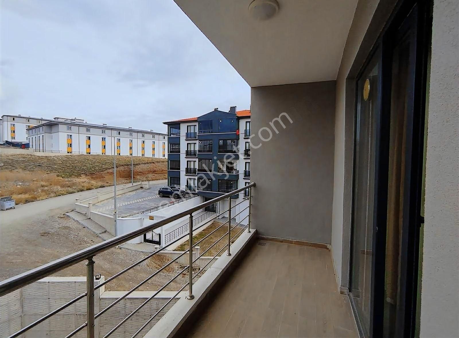 Örencik Mahallesi Site İçi Eşyalı - Görsel 8
