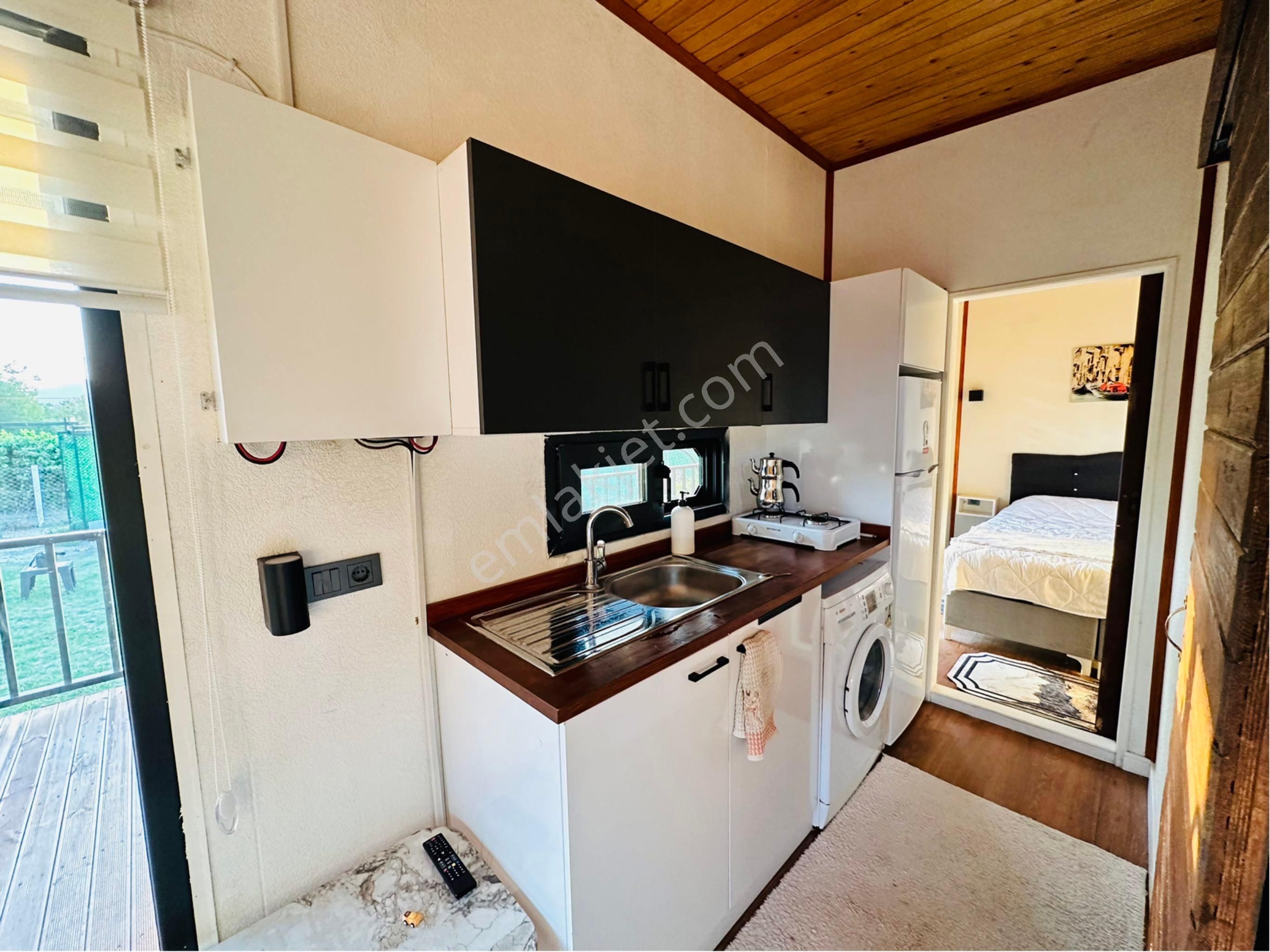 Kuşadası Kirazlıda Satlık 250 M2 Bahçeli Tiny House - Görsel 18