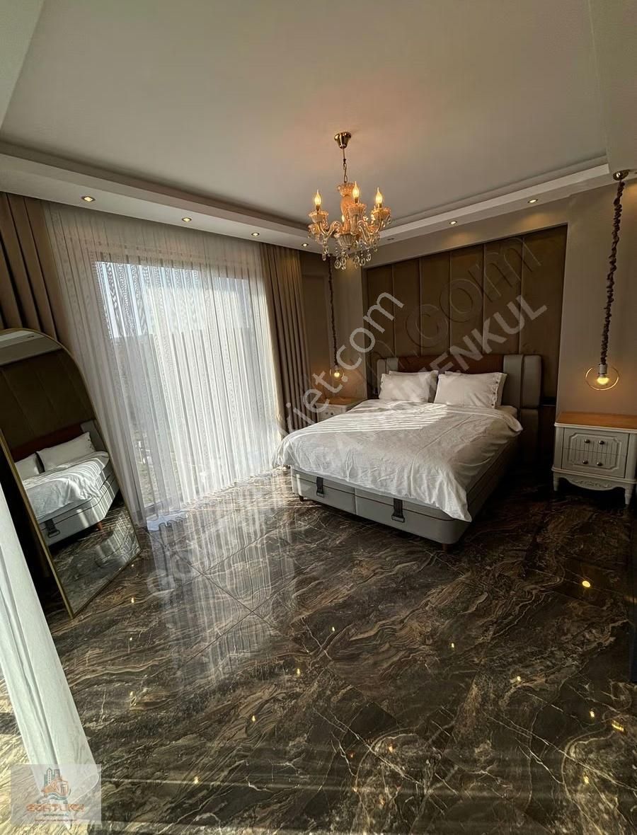 Göktürk Gayrimenkul'dan Sarılar Mahallesinde 6+1 Villa - Görsel 13