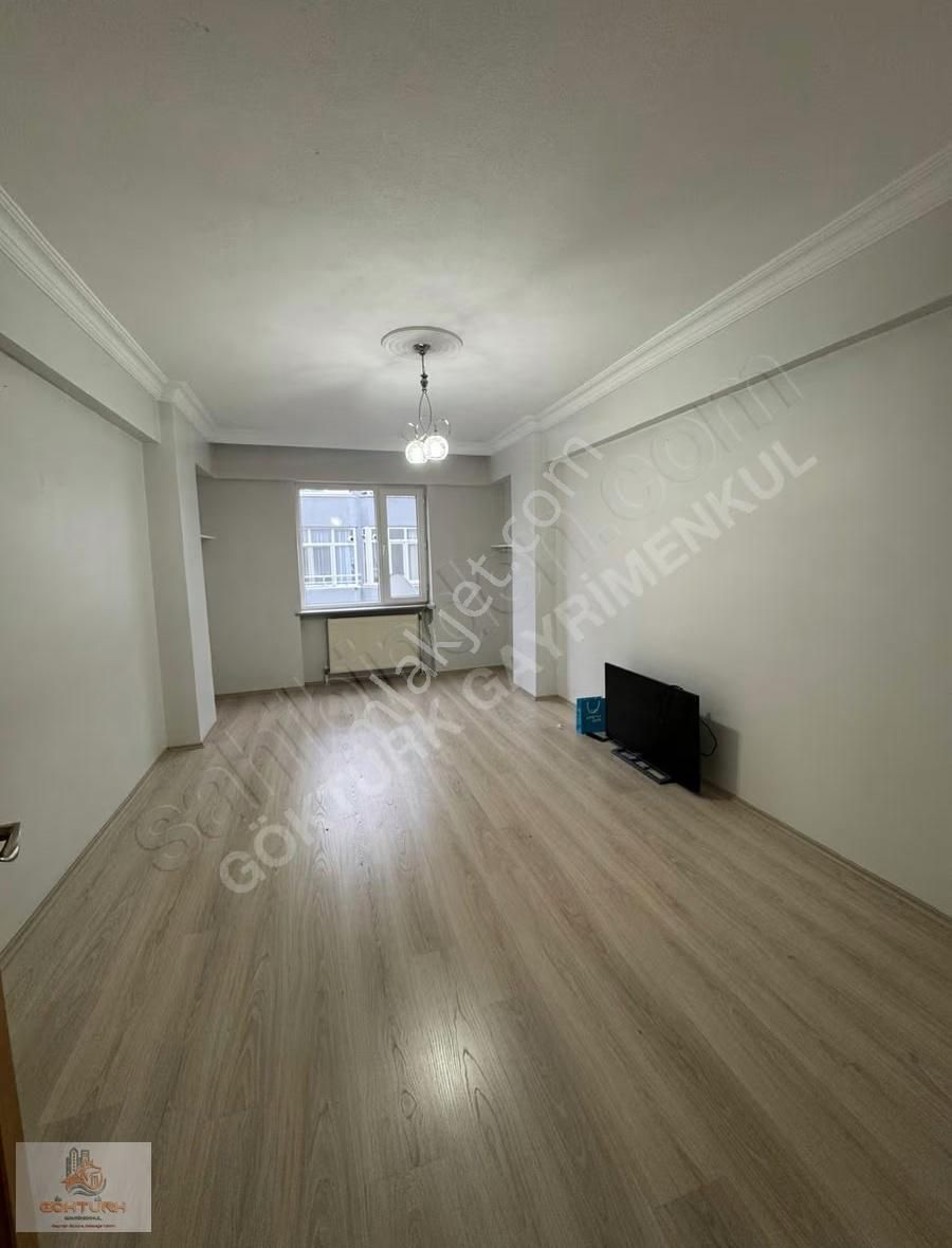 Reşadiye Mahallesi Satılık Daire 4+1 160 Metre - Görsel 13
