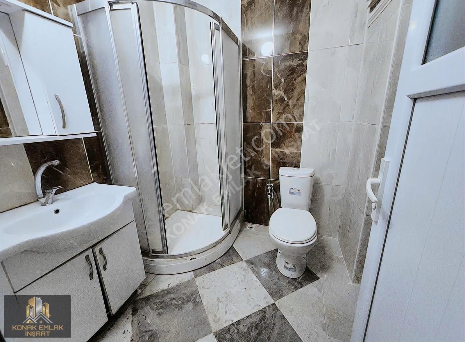 Konak Emlaktan Satılık 2+1 Giriş Katı Daire - Görsel 5