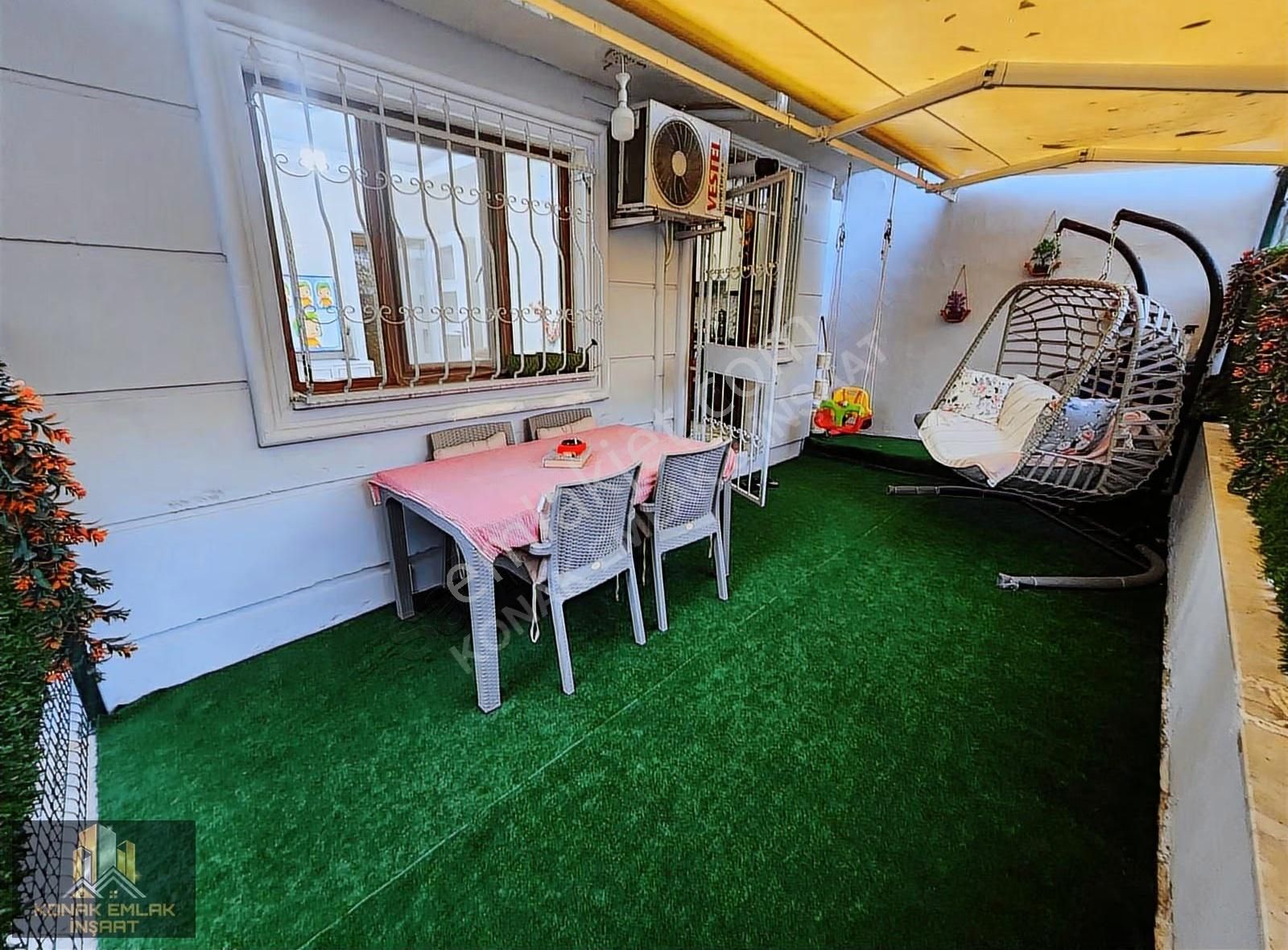 Konak'tan Satılık 2+1 Bahçeli Kot 1 Daire