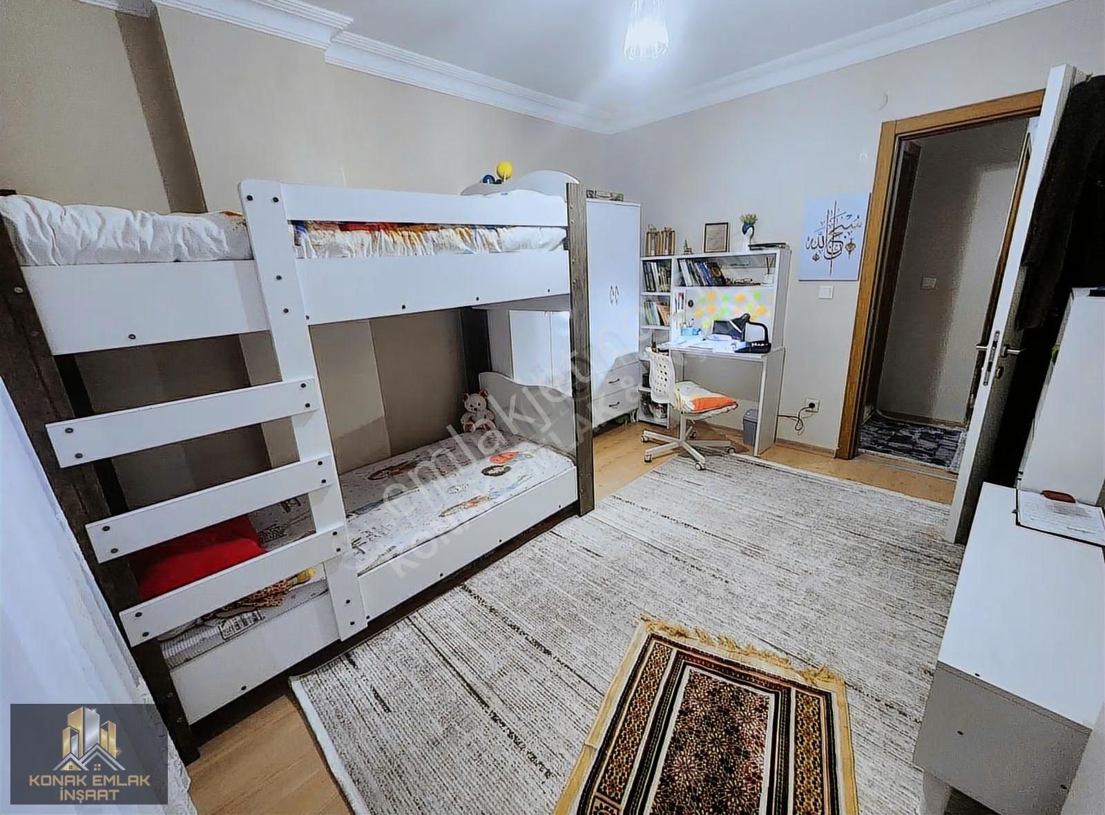Satılık 2+1 Ön Cephe Tek Daire Uzeri 105m² Daire - Görsel 14