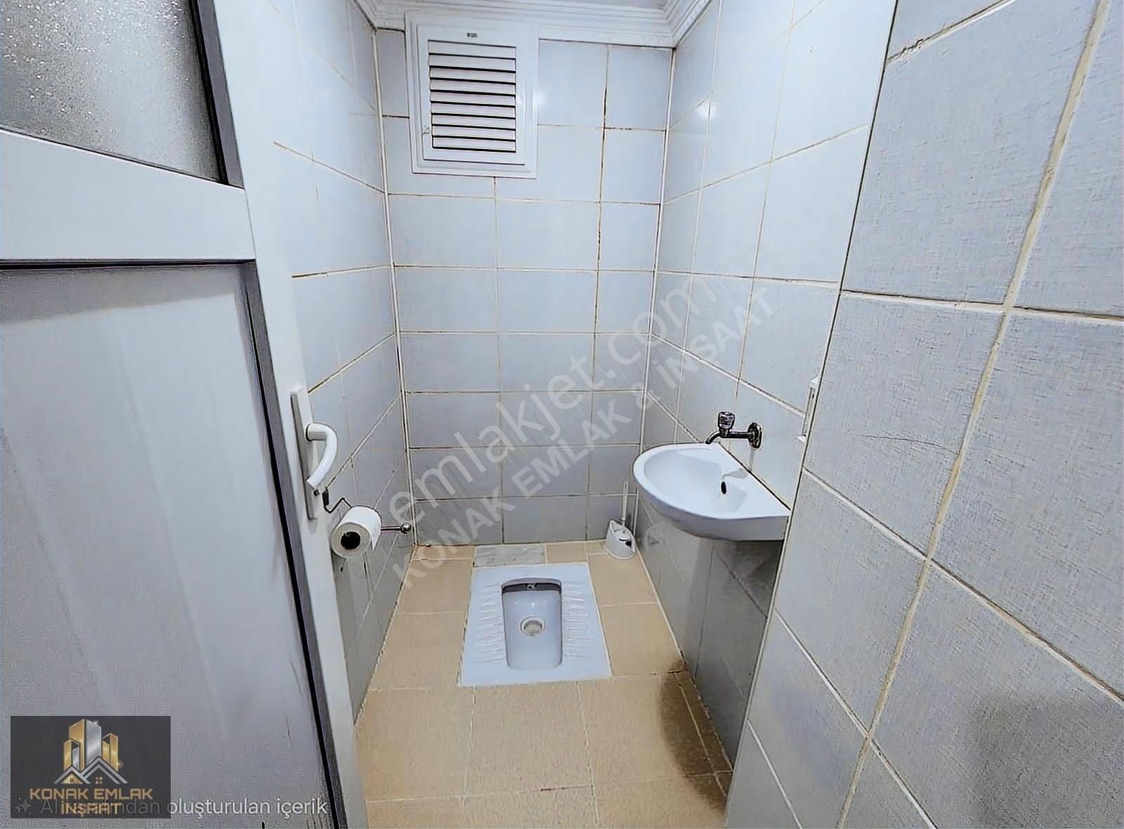 Satılık 2+1 Merkezi Konumda 1 Kat Daire - Görsel 3