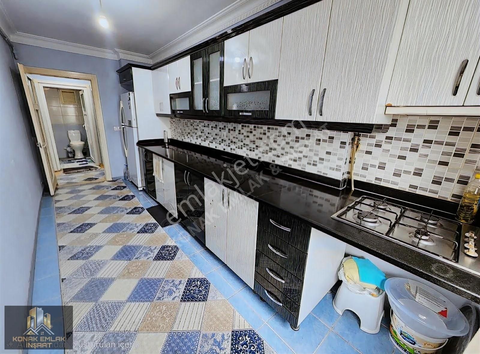 Satılık 2+1 Merkezi Konumda 1 Kat Daire - Görsel 7