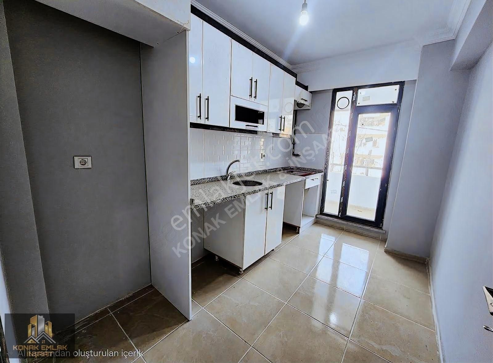 Satılık 2+1 Full Ön Cephe Ebeveyn Banyolu 1 Kat - Görsel 17